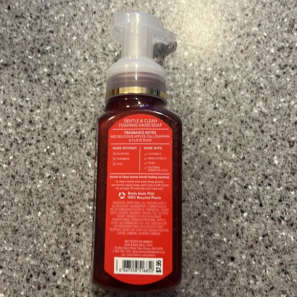 Bath & body works pumpkin apple hand soap - Picture 2 of 2